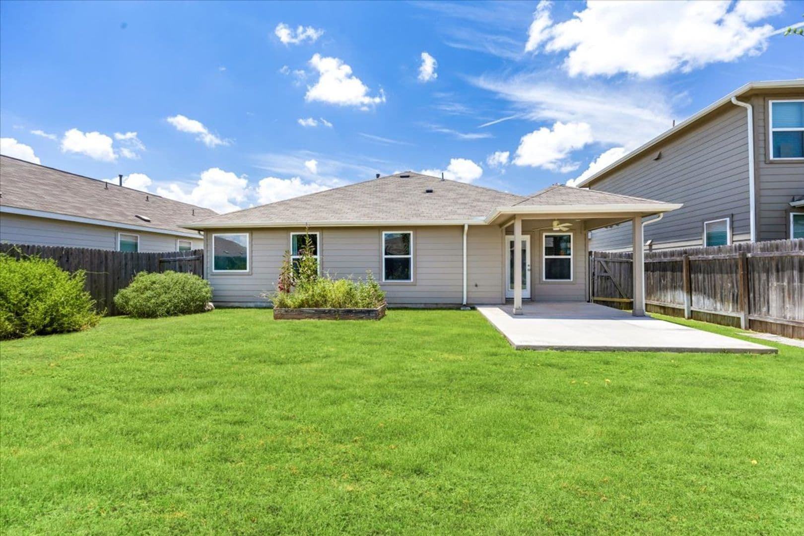 New Braunfels House: 472 Mallow Dr.
