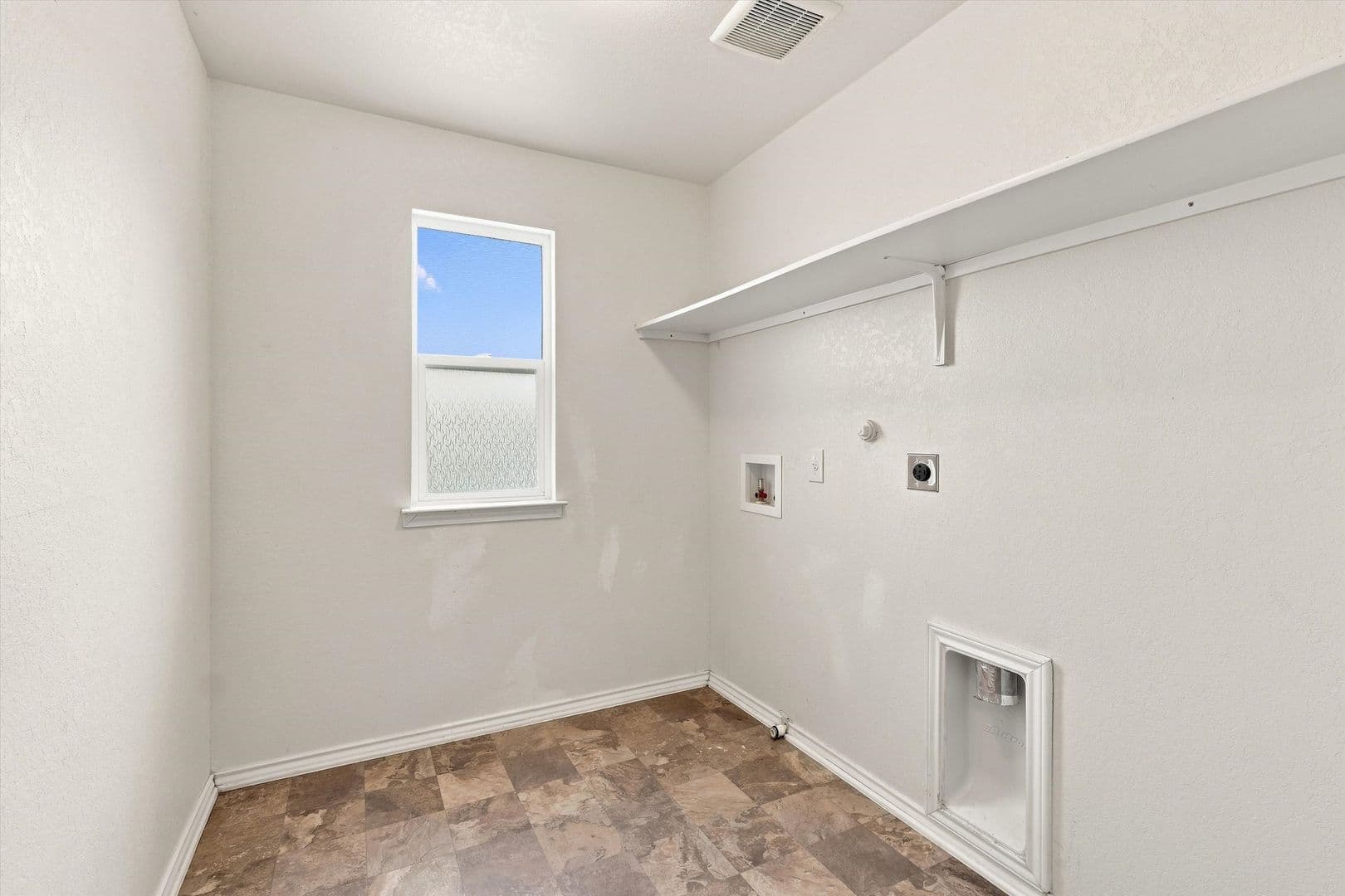 San Antonio House: 6523 Wind Arbor