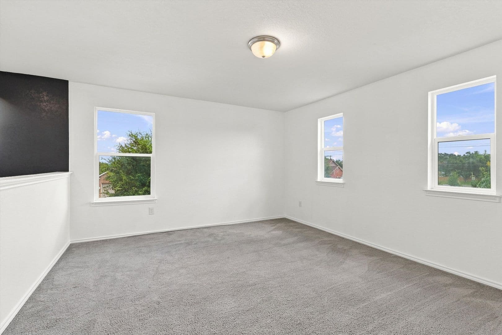 San Antonio House: 6523 Wind Arbor