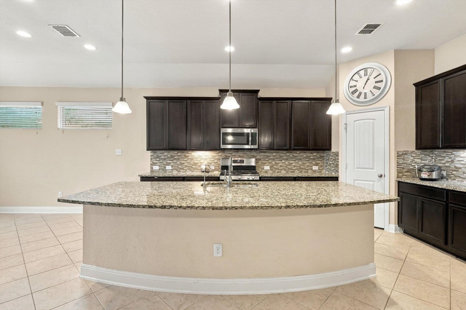 Schertz House: 2904 Mistywood Lane