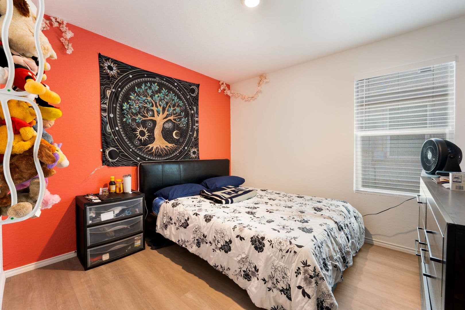 San Antonio House: 6402 Magee Run