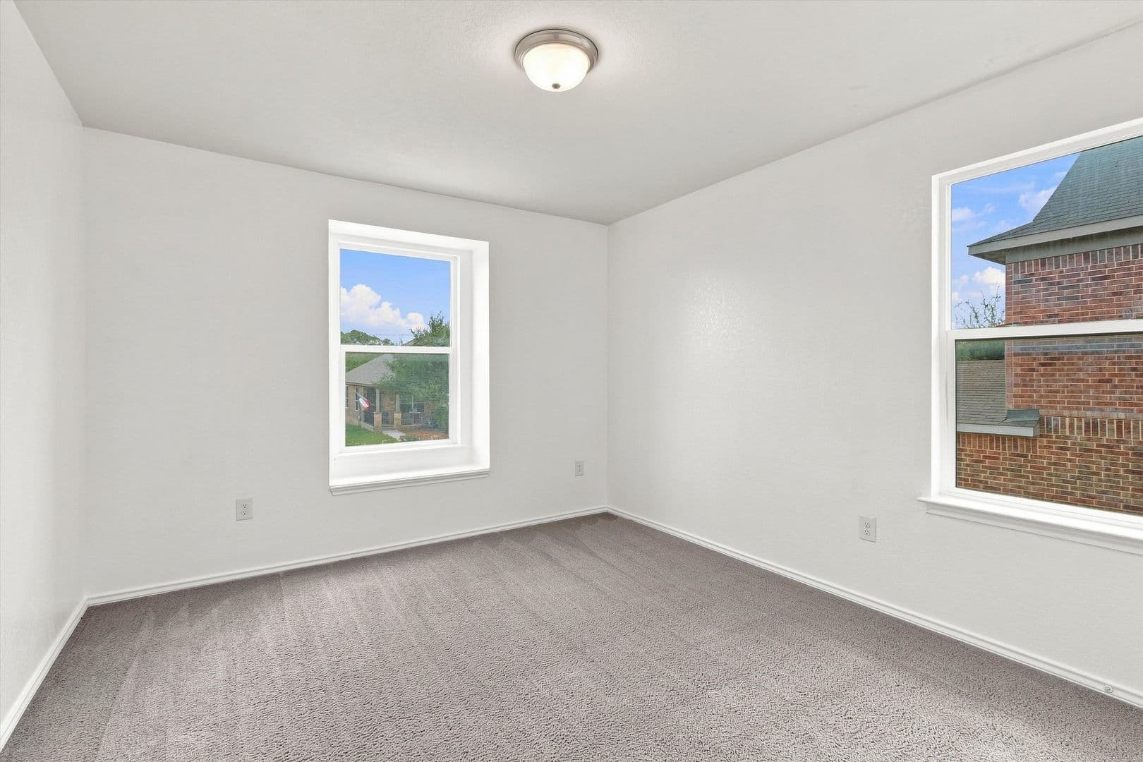 San Antonio House: 6523 Wind Arbor