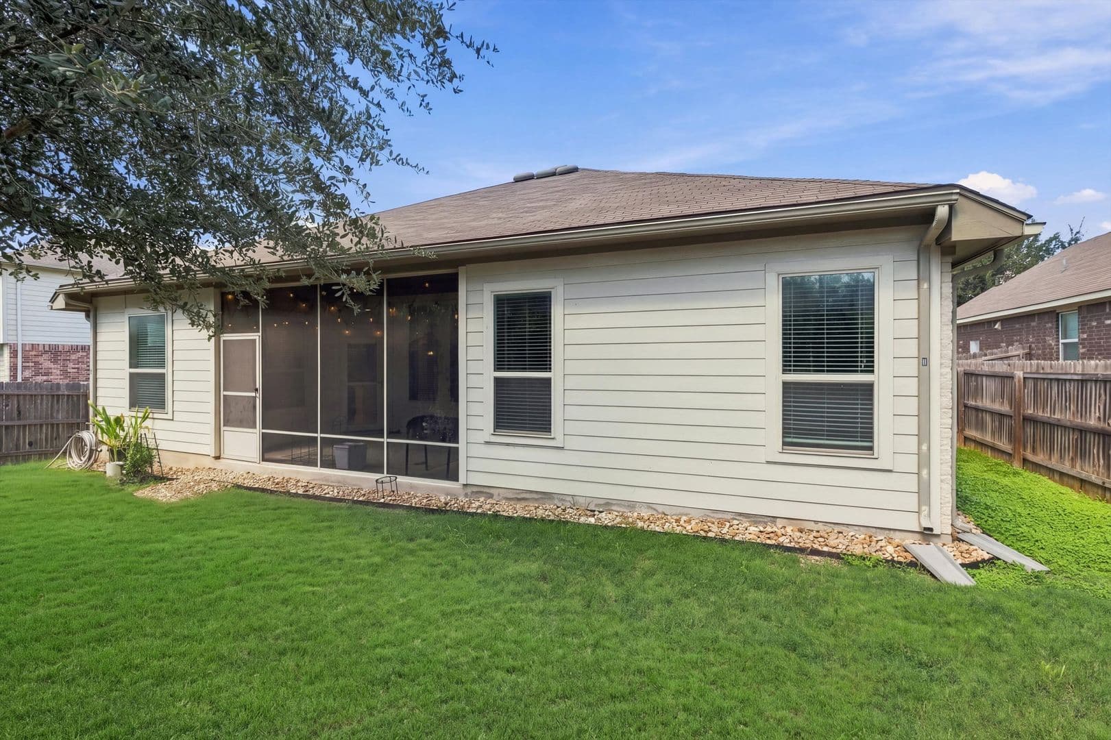 Schertz House: 2904 Mistywood Lane
