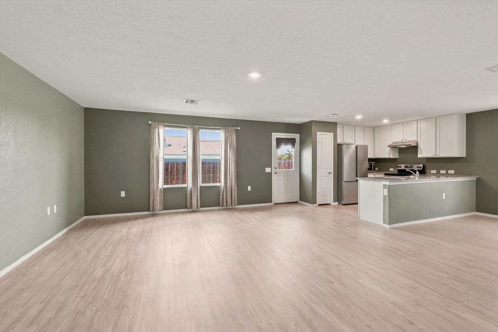 San Antonio House: 13118 Levi Terrace