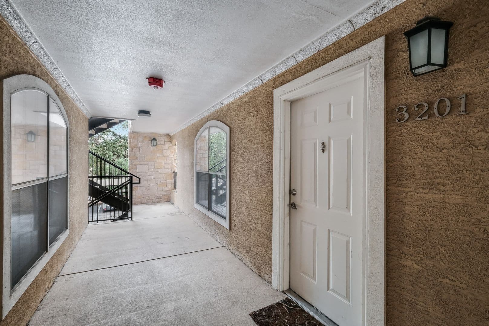 San Antonio House: 7323 Snowden Rd #3201