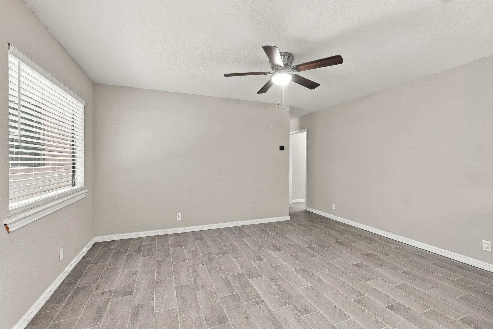 San Antonio House: 7123 Tealeaf St.