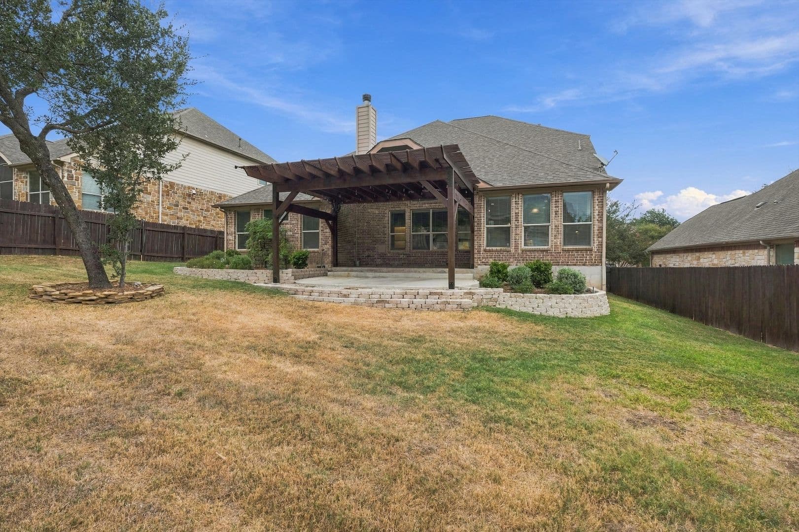 San Antonio House: 3834 Ox-Eye Daisy