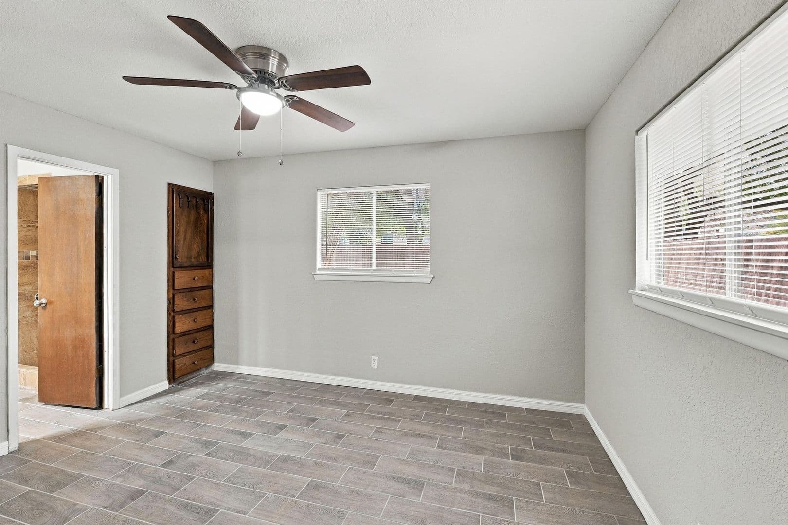 San Antonio House: 7123 Tealeaf St.