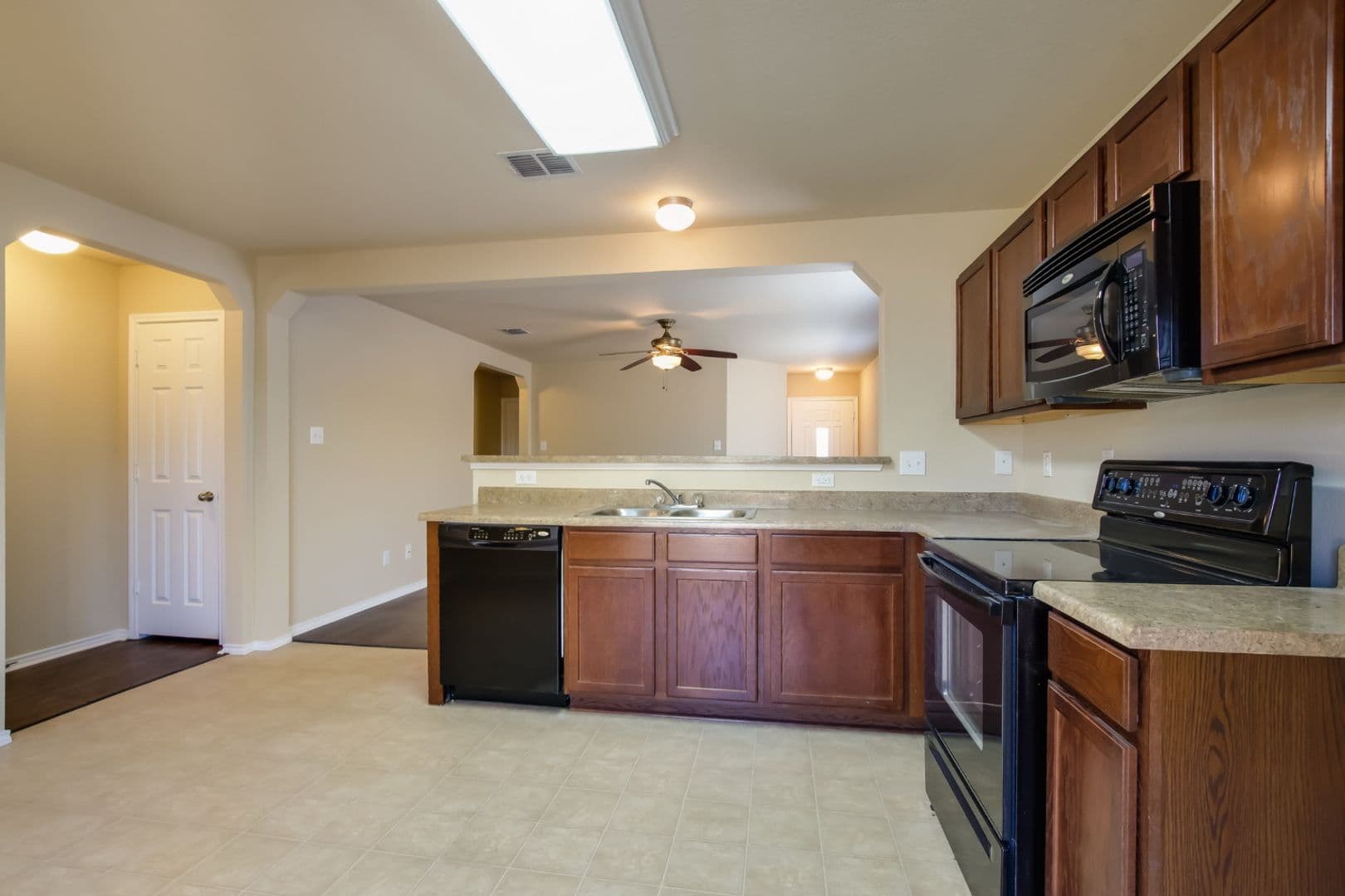 San Antonio House: 3771 Hideaway Green