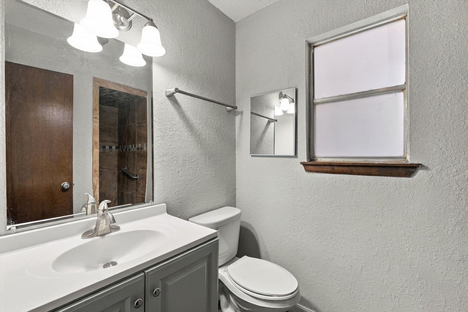 San Antonio House: 7123 Tealeaf St.