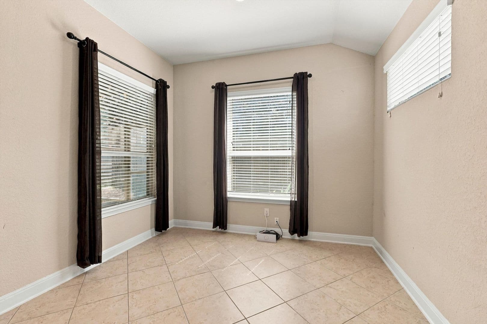 Schertz House: 2904 Mistywood Lane