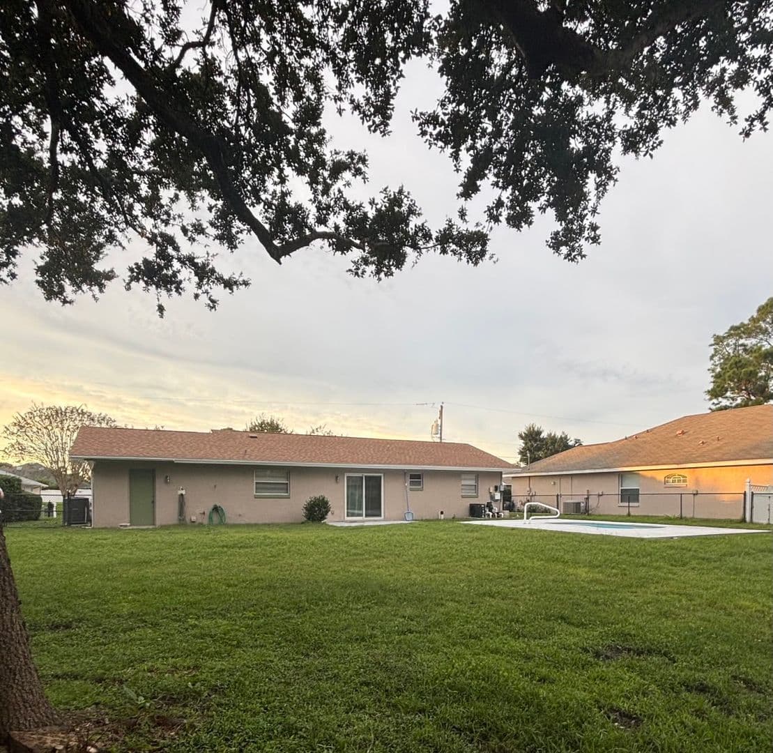Palm Coast House: 115 Forsythe Lane