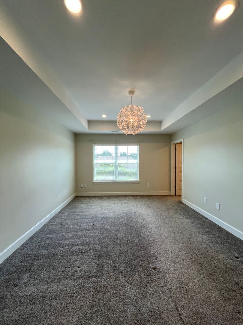 Taylors Townhome: 116 Bluet Lane