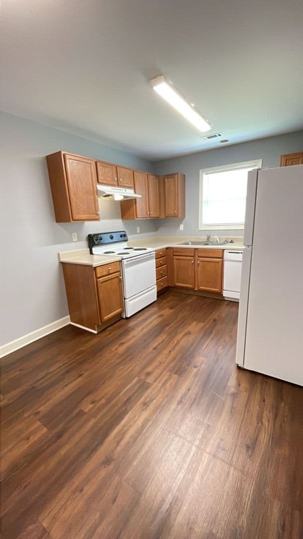 Greenville Apartment: West Greenville