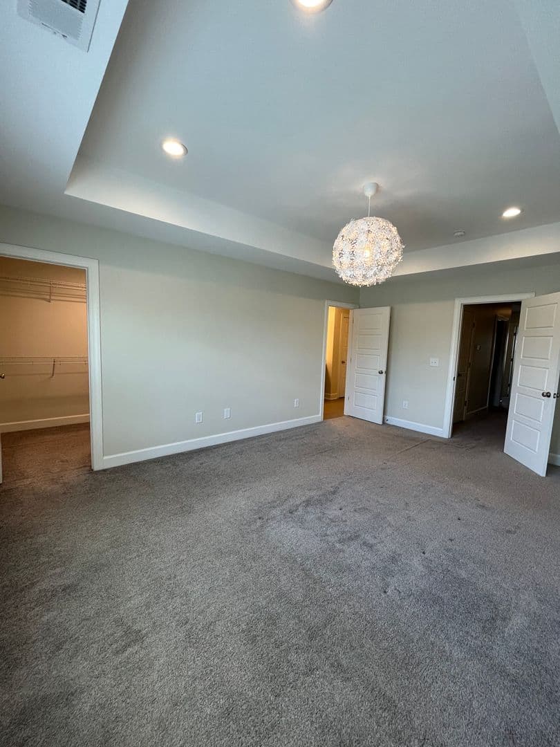 Taylors Townhome: 116 Bluet Lane