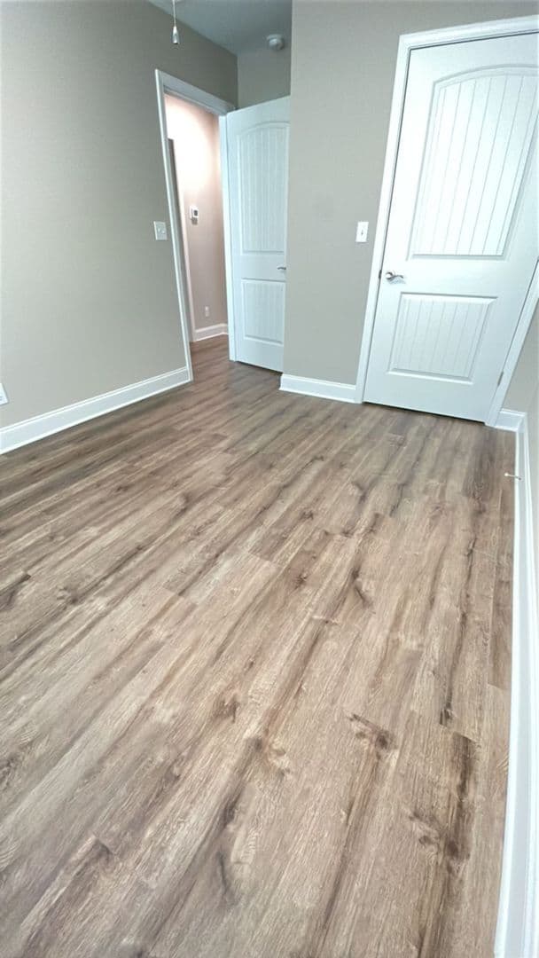 Greenville Apartment: 8699 White Horse Road