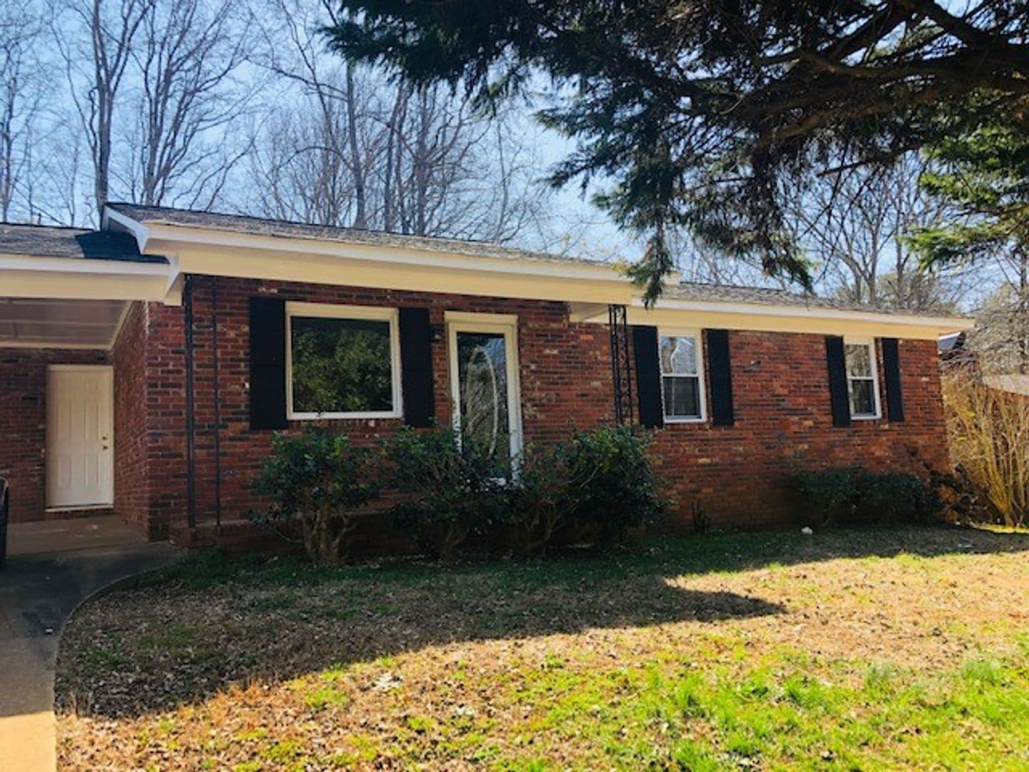 Greenville Apartment: Melvin Drive