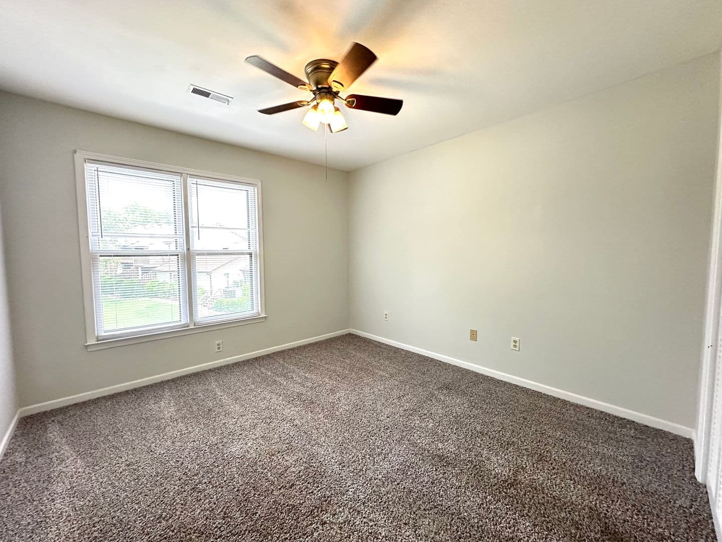 Simpsonville House: 3210 Bethel Road