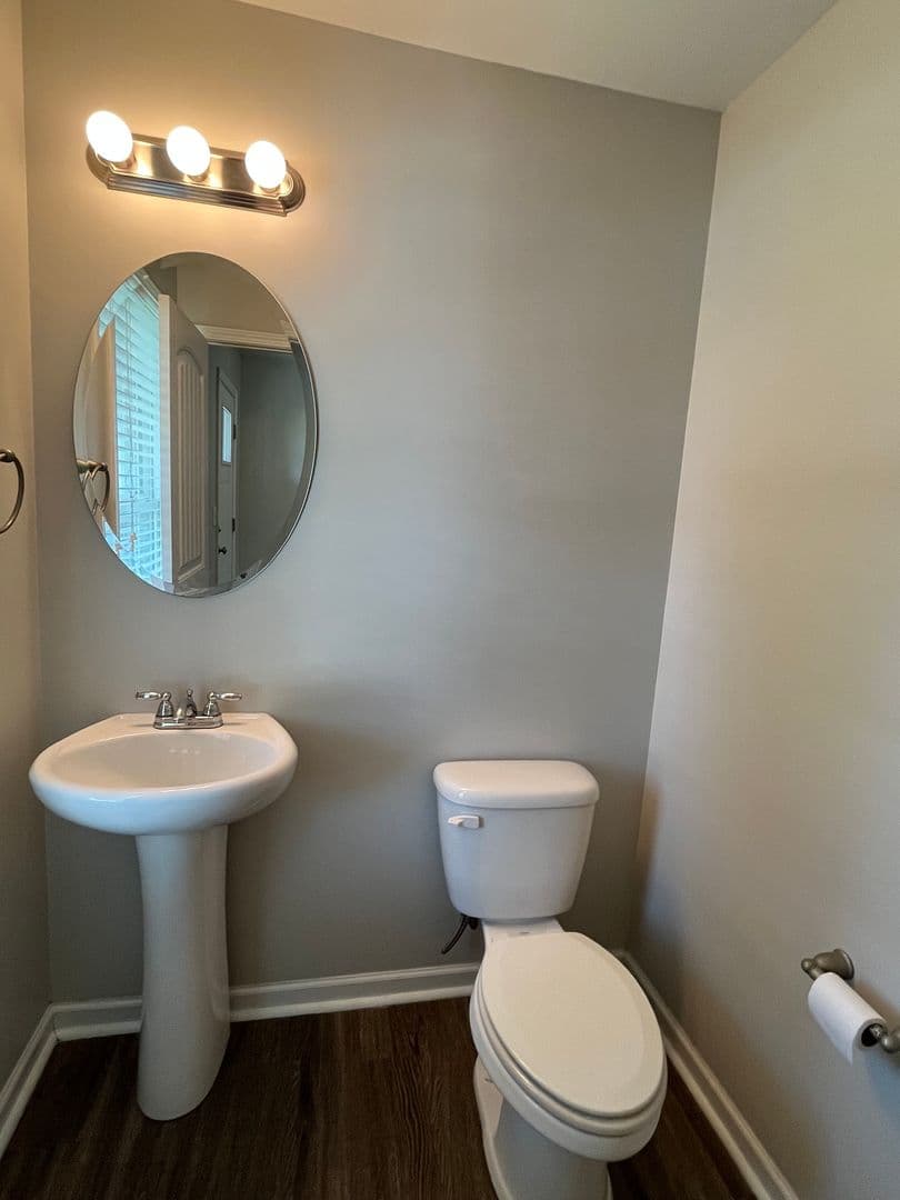 Greenville House: 311 Glenlea Lane