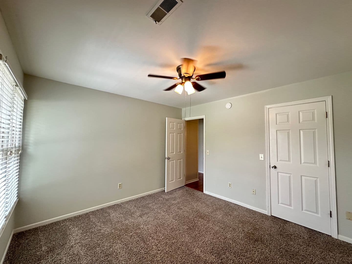 Simpsonville House: 3210 Bethel Road