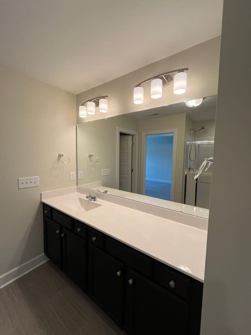 Taylors Townhome: 116 Bluet Lane