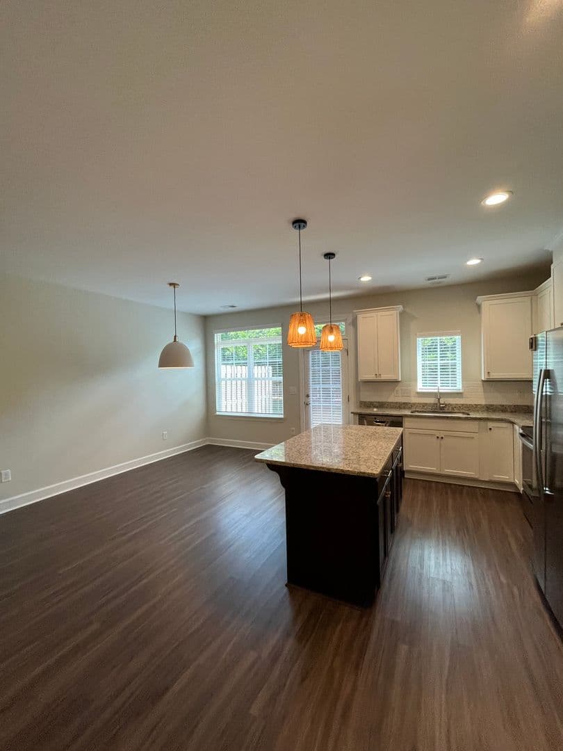 Taylors Townhome: 116 Bluet Lane