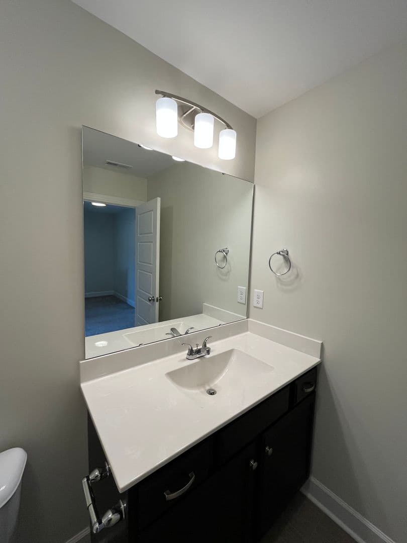 Taylors Townhome: 116 Bluet Lane