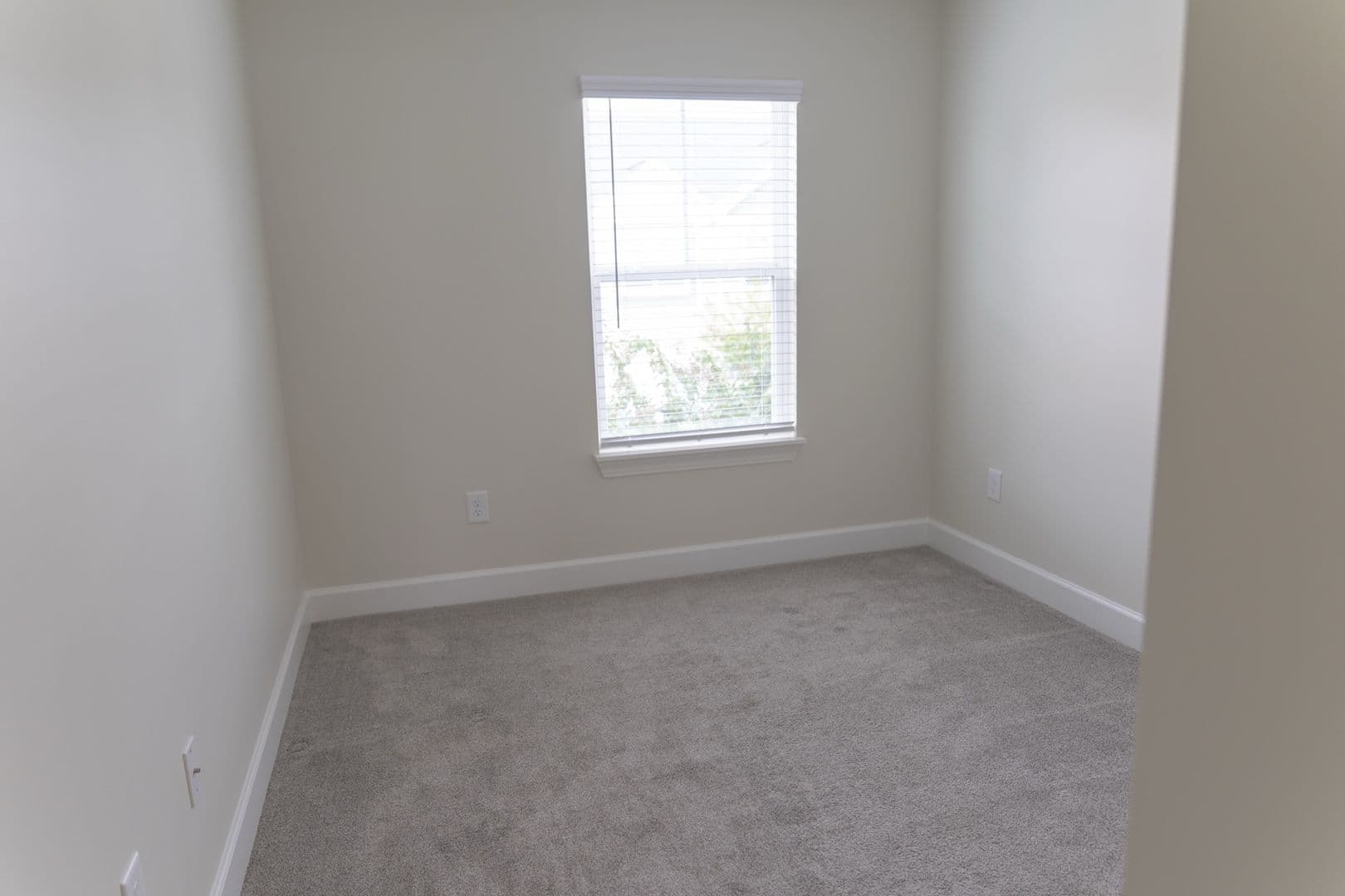 Taylors Townhome: 116 Bluet Lane