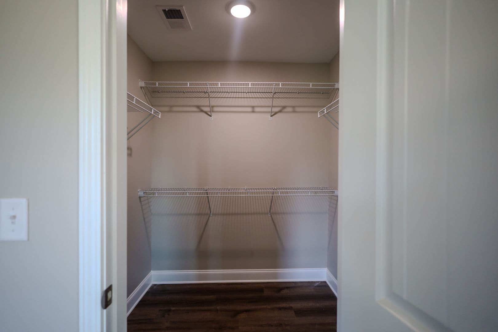 Greenville Apartment: 8699 White Horse Road