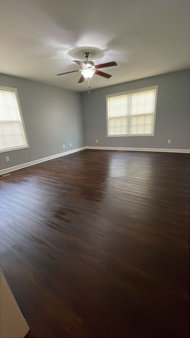 Greenville Apartment: Kingsview St