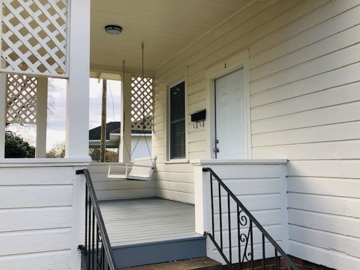 Lyman House: 1 Meadow Street