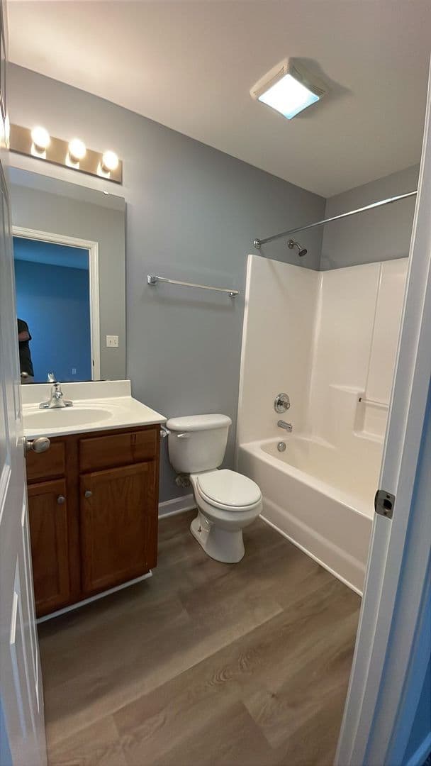 Greenville Apartment: Kingsview St