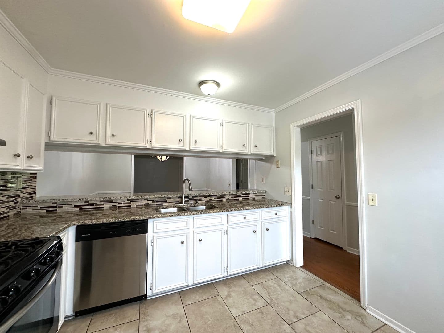 Simpsonville House: 3210 Bethel Road