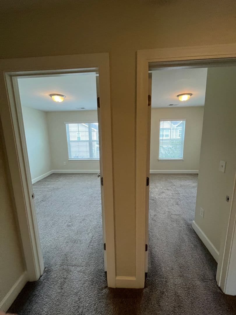 Taylors Townhome: 116 Bluet Lane