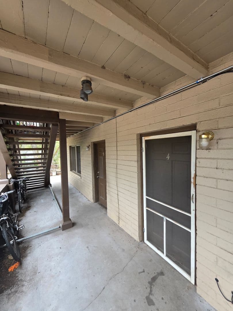 Flagstaff Apartment: 324 N San Francisco St