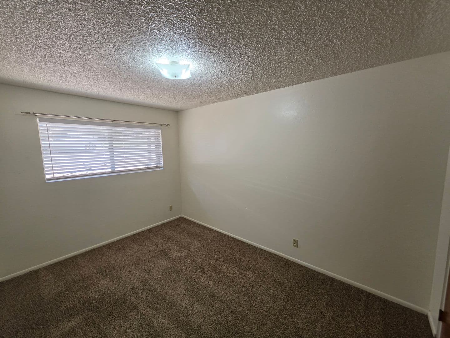 Flagstaff Apartment: W Montvale