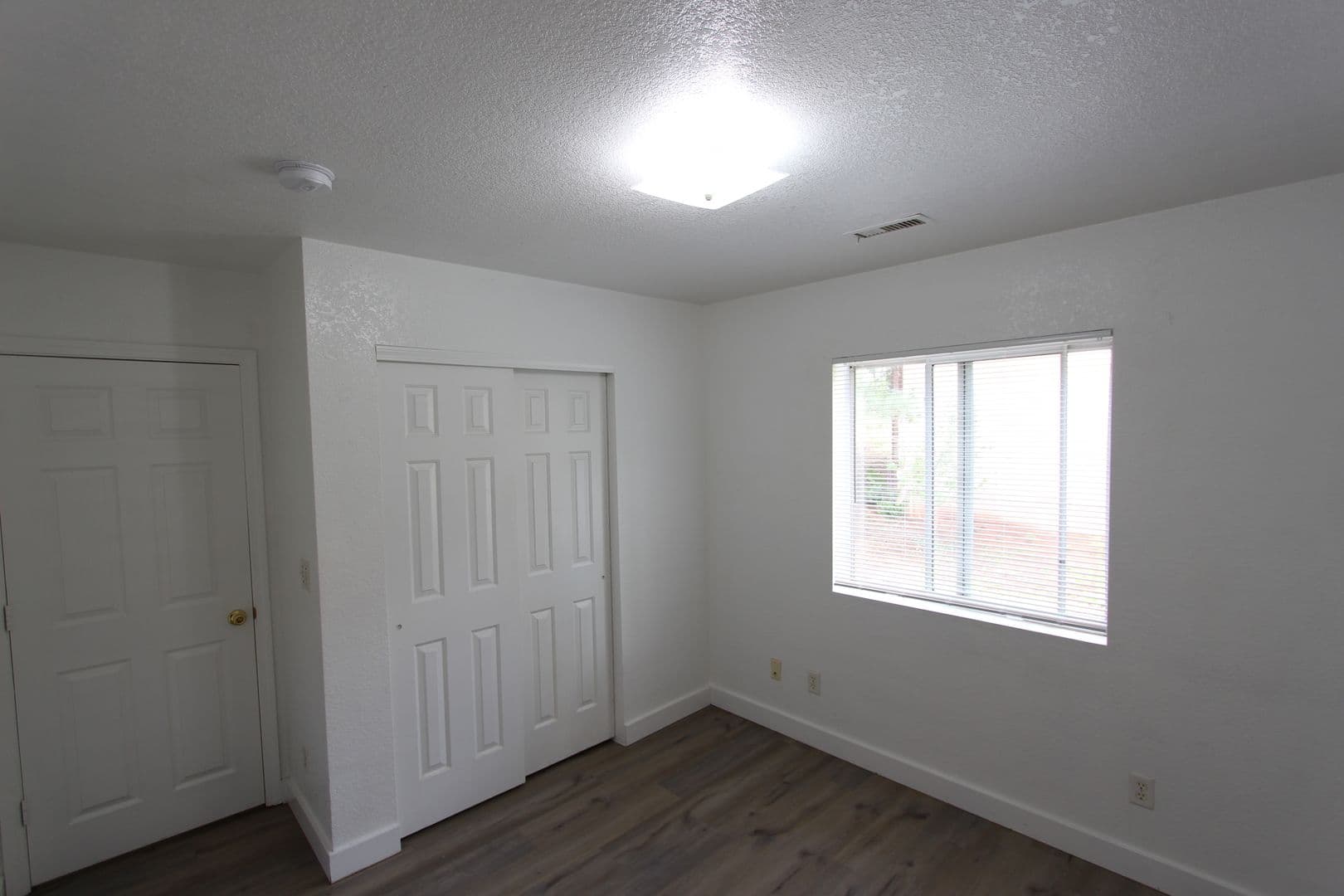 Flagstaff Apartment: 2115 N. West St.