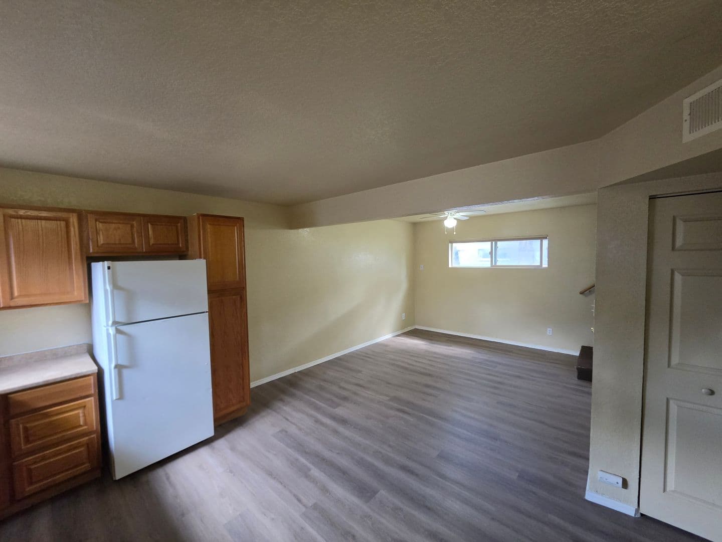 Flagstaff Apartment: 2112 N First St