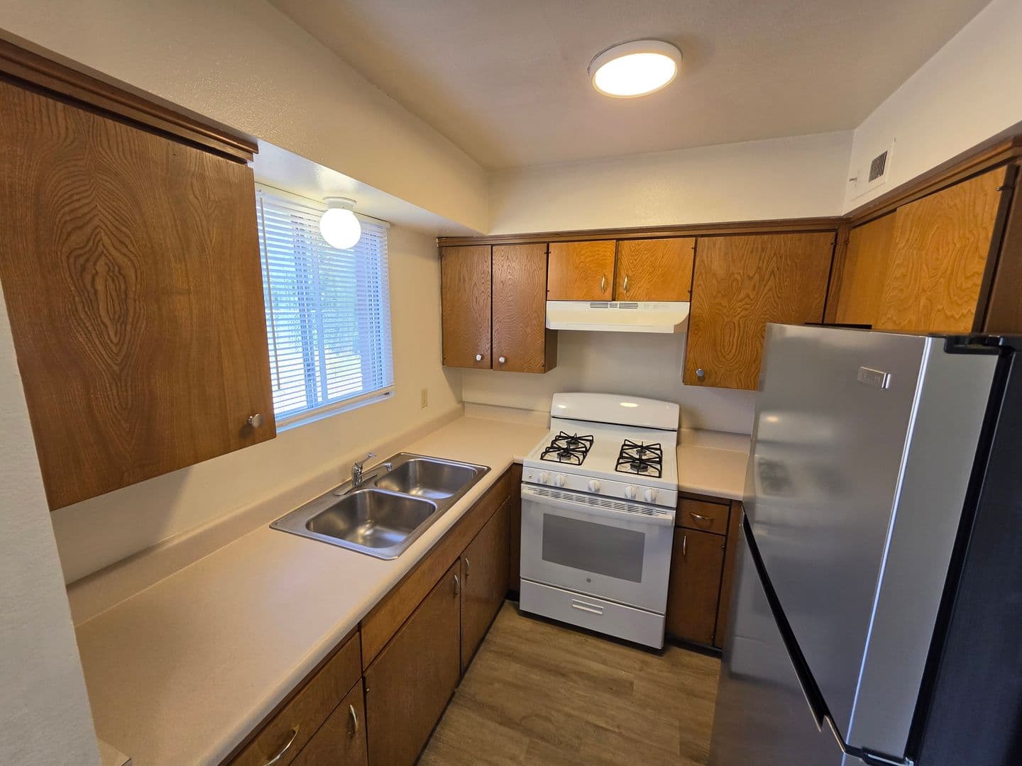Flagstaff Apartment: 512 W Santa Fe