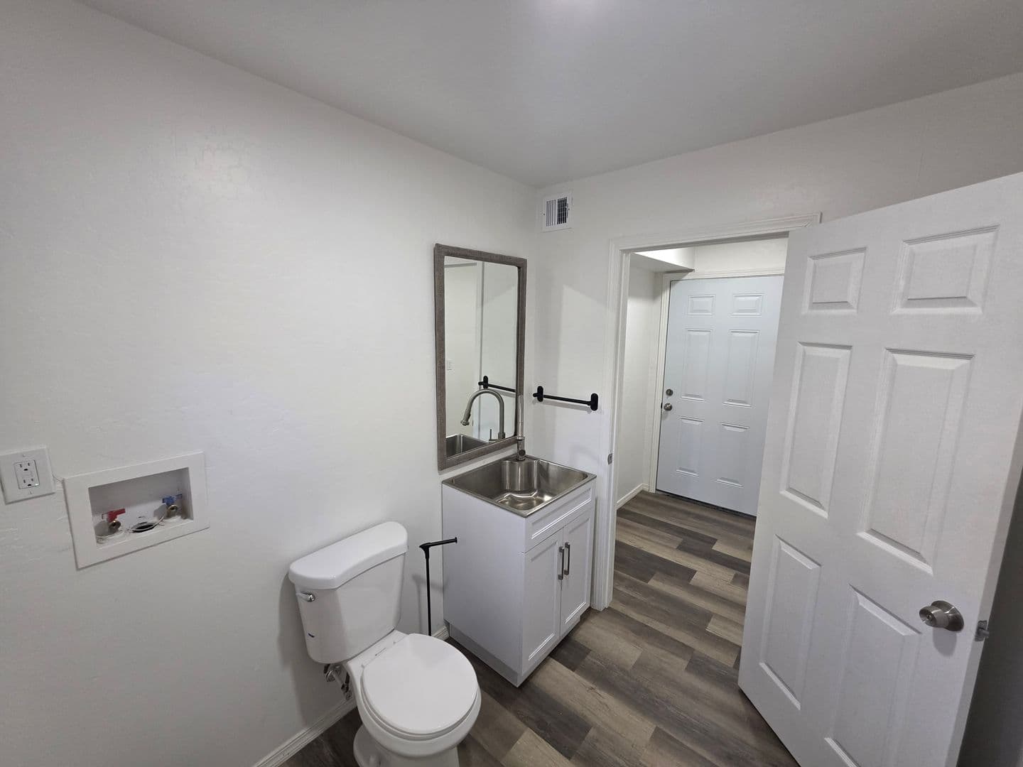 Flagstaff House: 1621 N. Center St. Unit #2