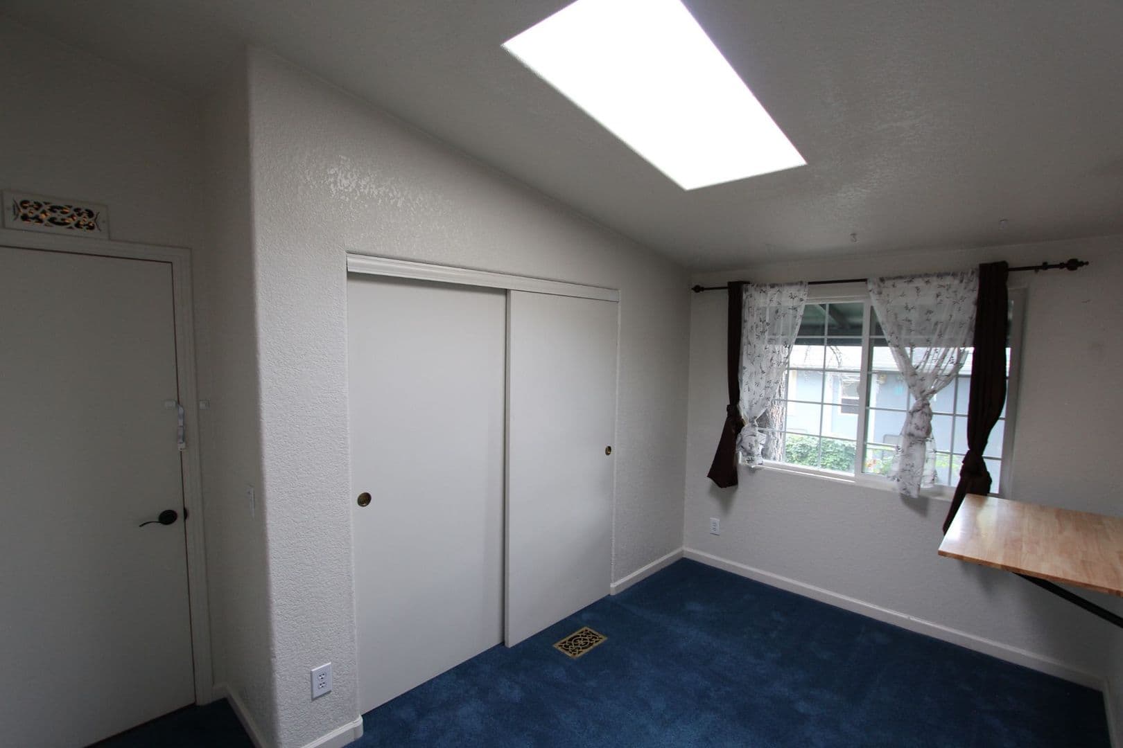 Flagstaff House: 95 E Camille Dr