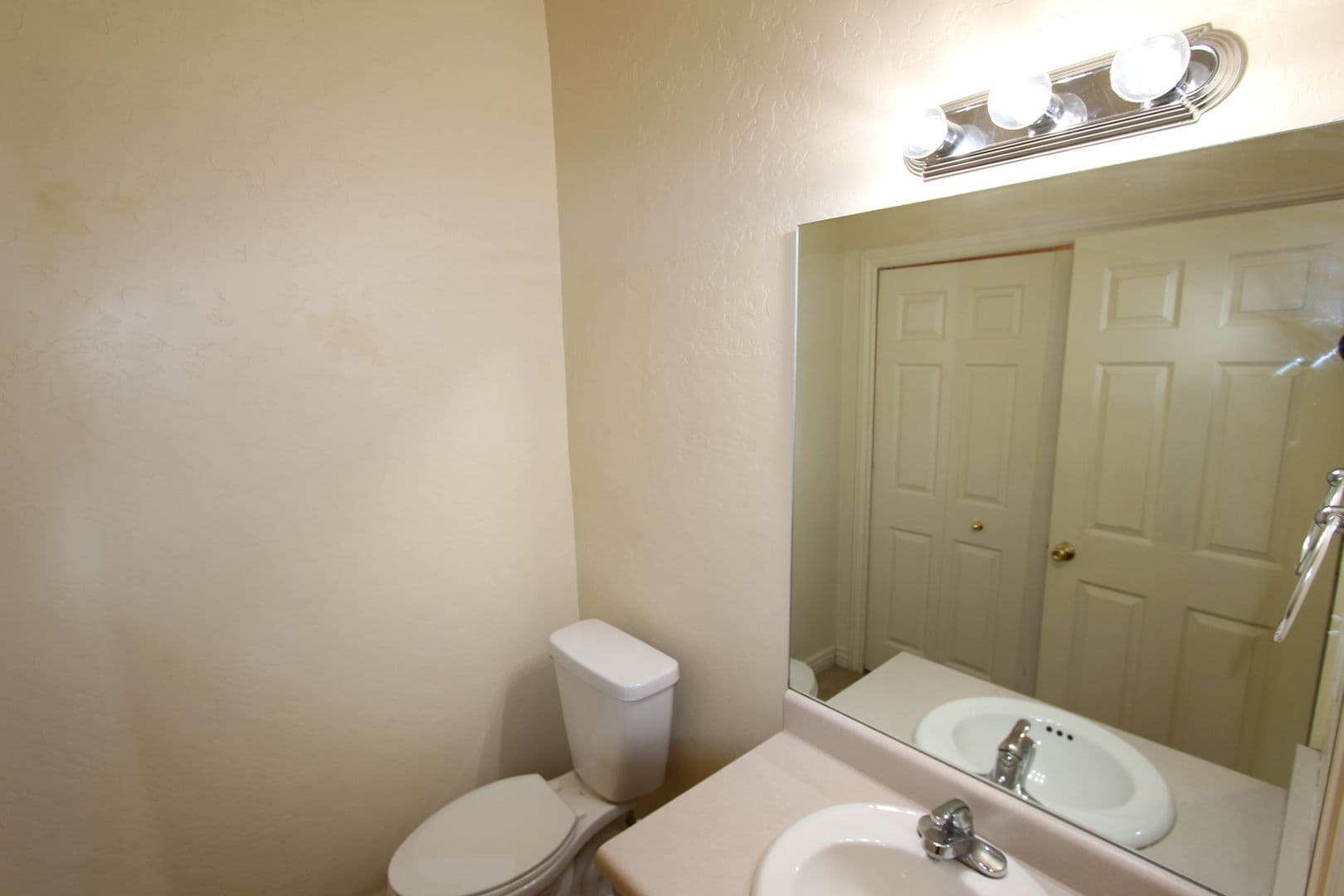 Flagstaff Townhome: 1478 E. Ivy Lane