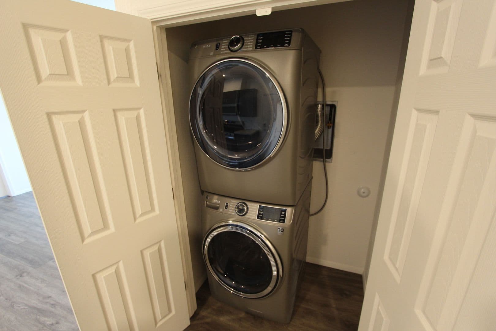 Flagstaff Condo: 1650 E Ponderosa Parkway 4-319