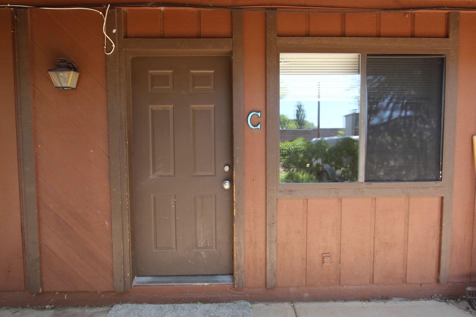 Flagstaff Apartment: 1719 N. East St.