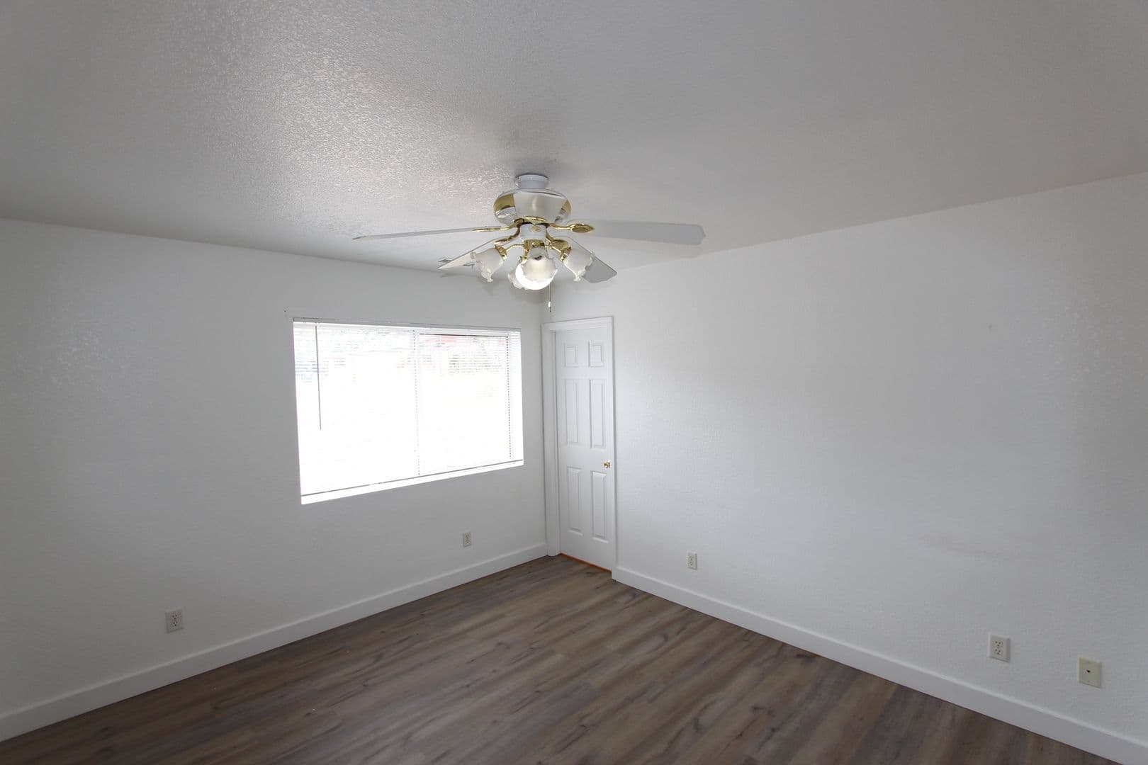 Flagstaff Apartment: 2115 N. West St.