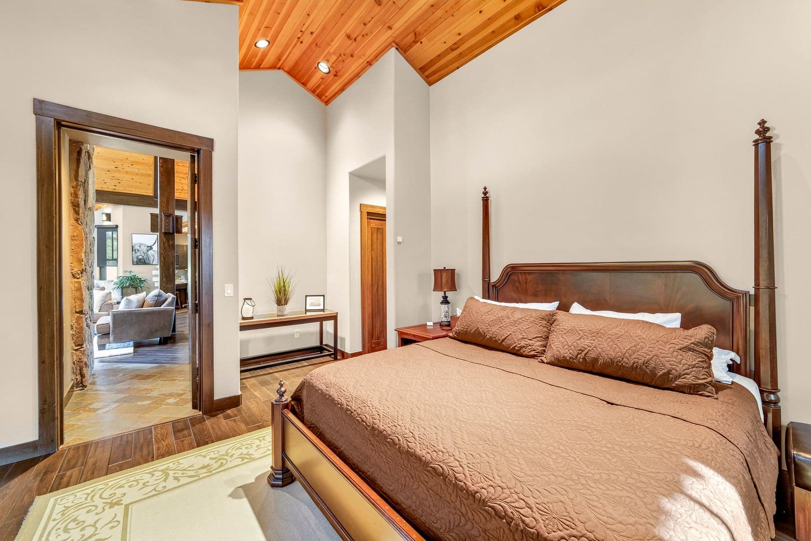 Flagstaff House: 1607 E Morgan Run Dr