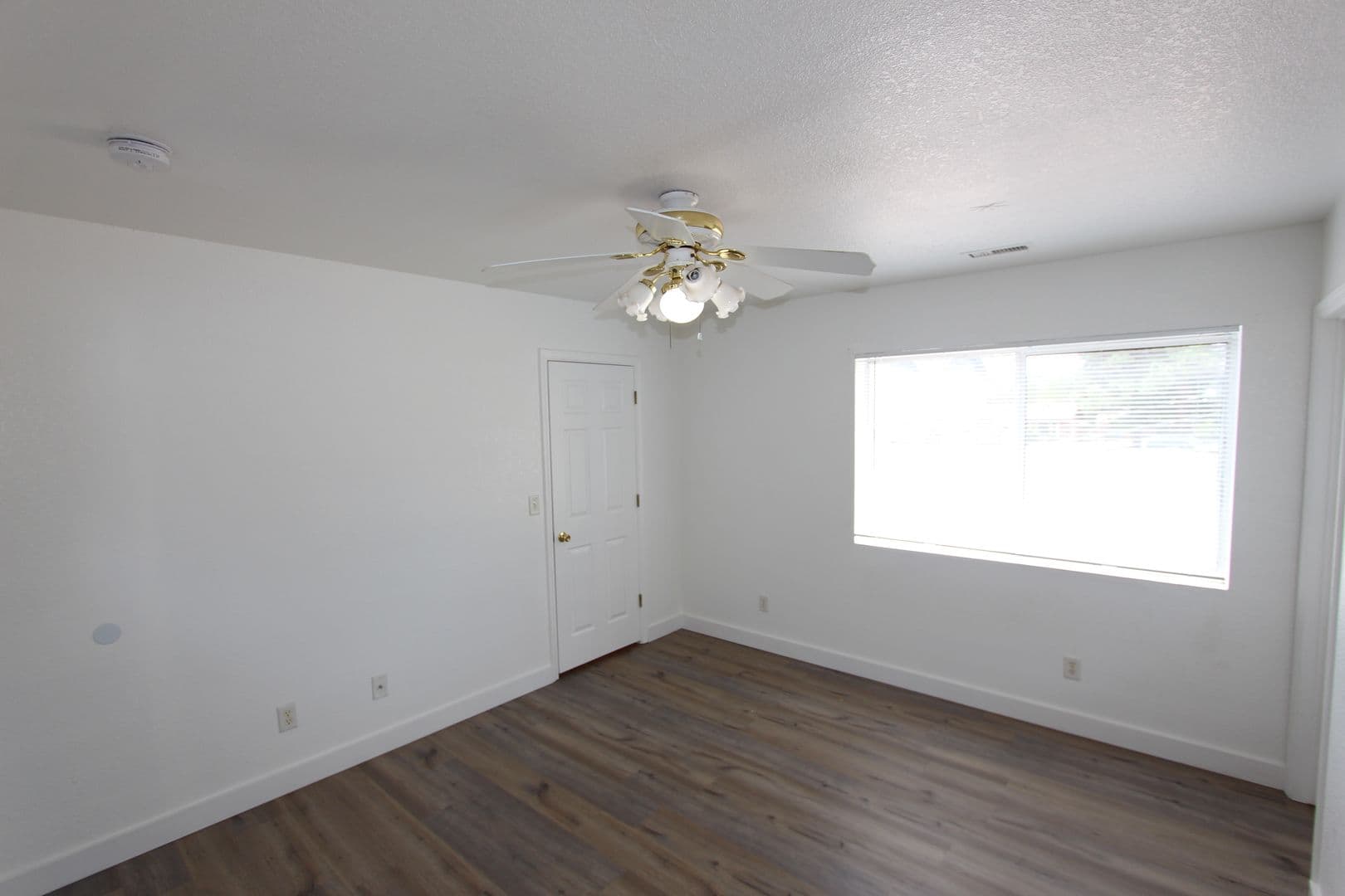 Flagstaff Apartment: 2115 N. West St.