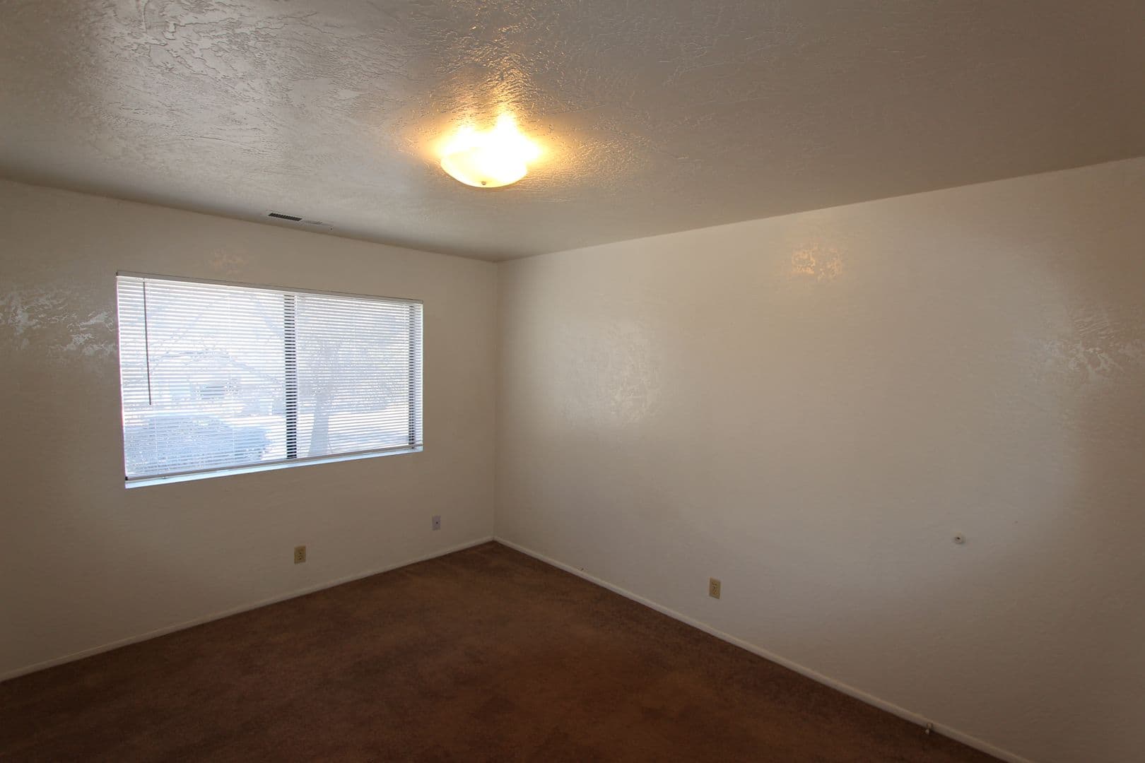Flagstaff Apartment: 101 S. Park St.
