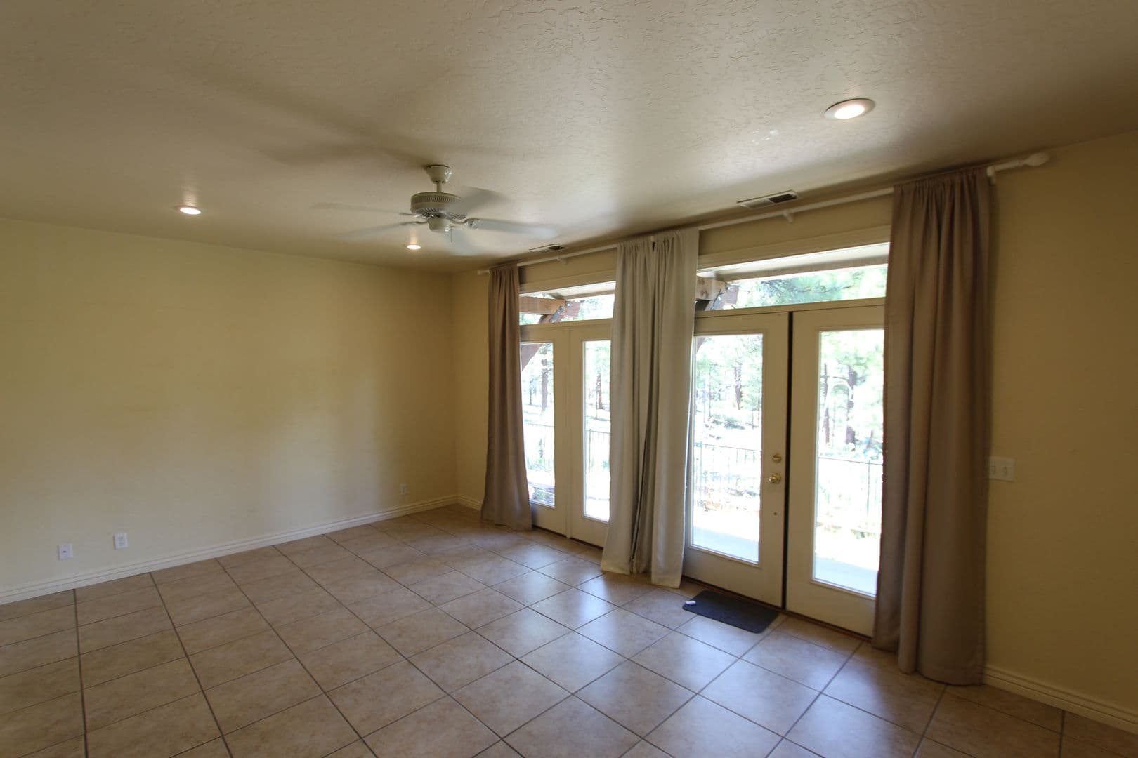 Flagstaff Townhome: 1478 E. Ivy Lane
