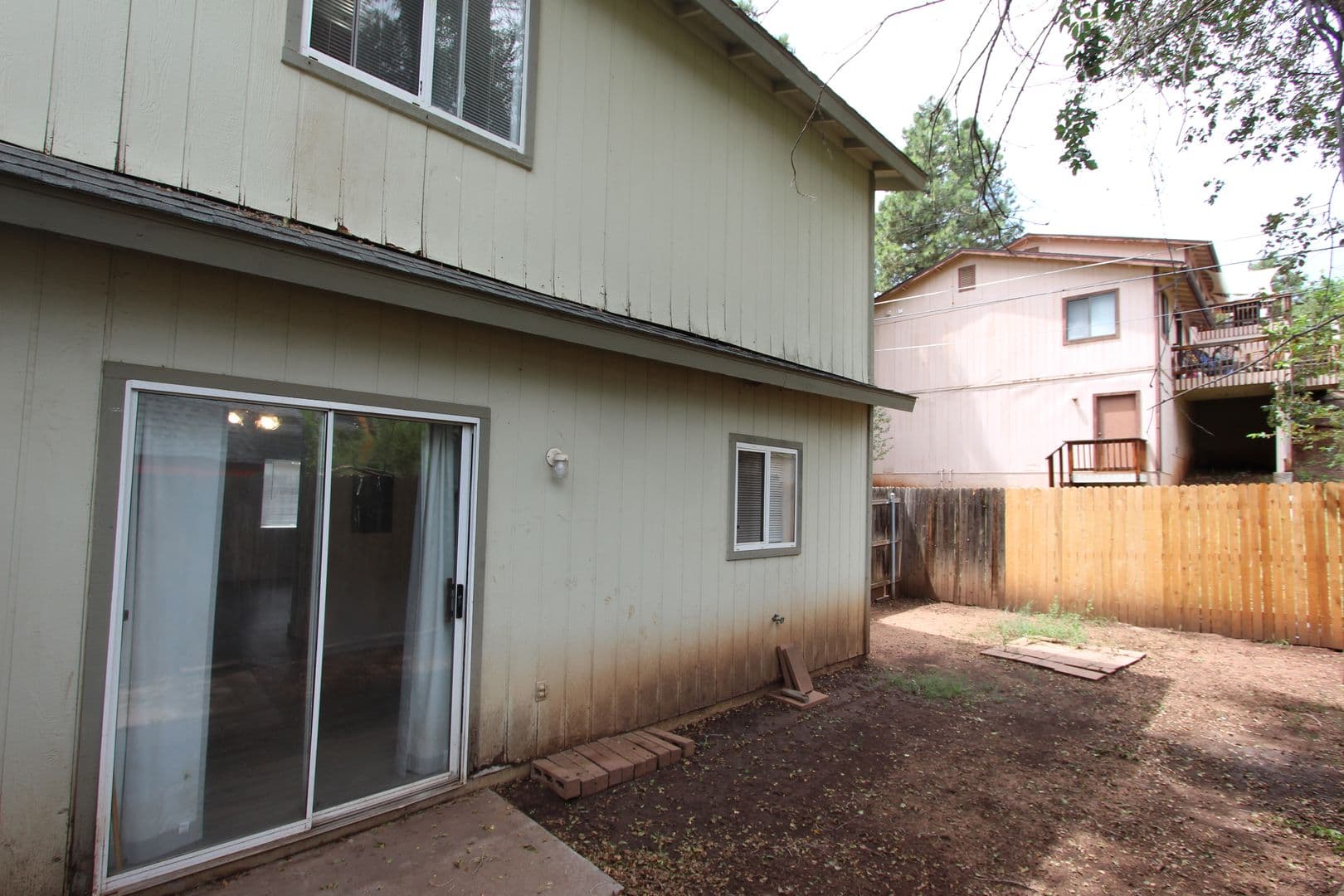 Flagstaff Apartment: 2115 N. West St.